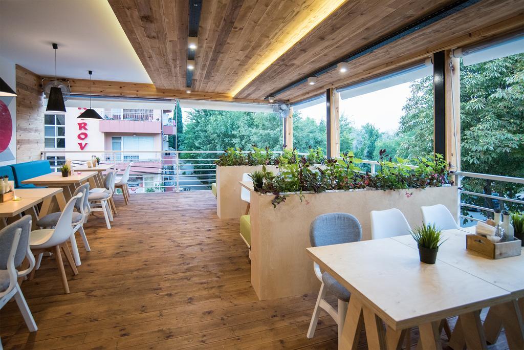 Guesthouse Kirov ラヴダ エクステリア 写真